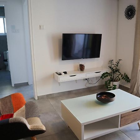 Alex'S Vacation Suite - 100M From The Beach - 6 Guests Paphos Luaran gambar