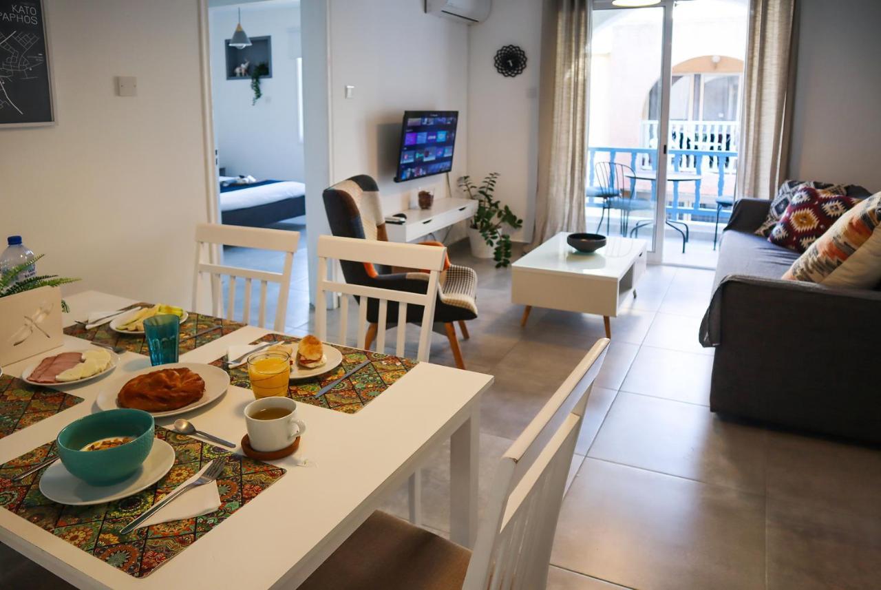 Alex'S Vacation Suite - 100M From The Beach - 6 Guests Paphos Luaran gambar