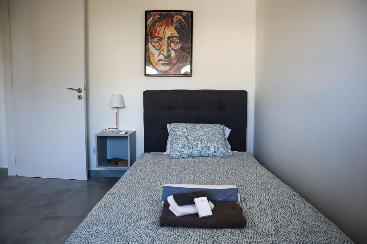 Alex'S Vacation Suite - 100M From The Beach - 6 Guests Paphos Luaran gambar
