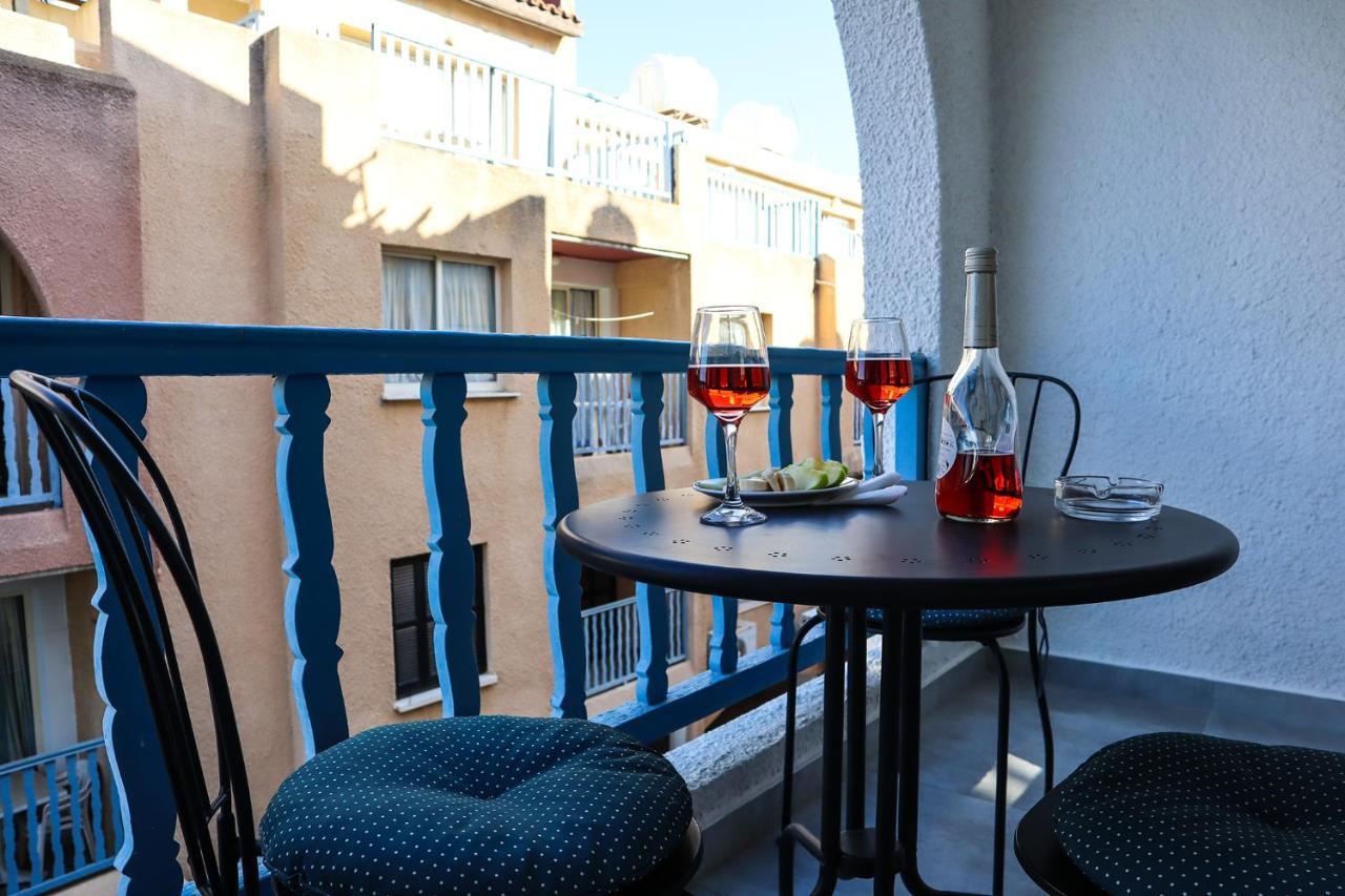 Alex'S Vacation Suite - 100M From The Beach - 6 Guests Paphos Luaran gambar