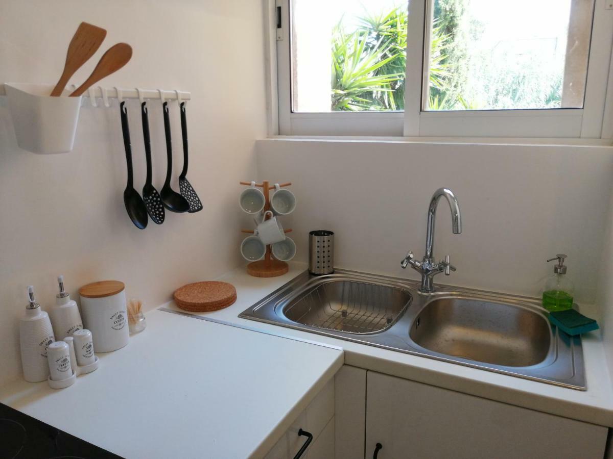 Alex'S Vacation Suite - 100M From The Beach - 6 Guests Paphos Luaran gambar